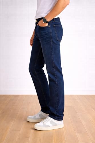 Image of ROTUS Men's Regular Fit Mid Rise Jeans