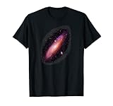 Imagen estética del observatorio del telescopio Andromeda Galaxy Messier 31. También conocida como Messier 31, M31 o NGC 224 y Nebulosa Andrómeda, es una galaxia en espiral barrada de 2.5 millones de años luz de la Tierra y la galaxia grande más cercana a la Vía Láctea
