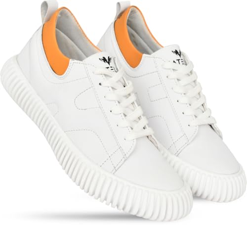 Image of Casual Young Sneakers Shoes Trendy Comfirtable Sneakers for Men