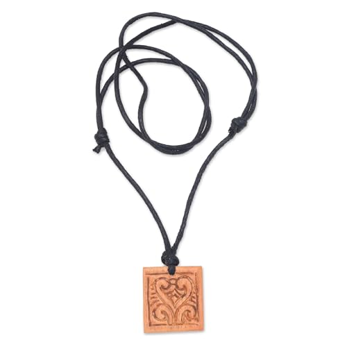 Collier en bois de sawo ajustable homme, le bijou naturel qui ne frotte pas le cou