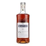 Der V.S Fine Cognac vereint die Tradition Martells und Eleganz Frankreichs in einer Flasche / Die besondere Doppel-Destillationsmethode zeichnet den einzigartigen Cognac aus