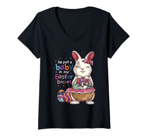 Mujer He put a baby in my ester basket camisas de Pascua para mujer Camiseta Cuello V Cover