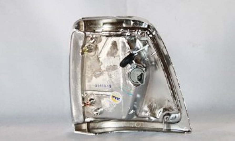 coppi☺︎　0922 Amazon.com: TYC Right Parking / Cornering Light Assembly