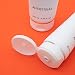 Akento. Crema Antiestrías, previene y reduce la formación de estrías.