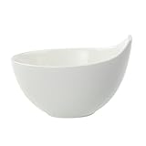 Moderne Müslischale im puristischen Design zum stilvollen Servieren und Genießen von fruchtigem Frühstücksmüsli wie auch Suppe
