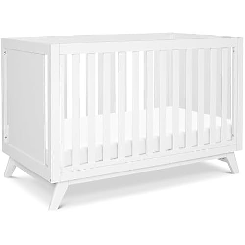 Davinci Otto 3-in-1 Convertible Crib in White, Greenguard Gold Certified