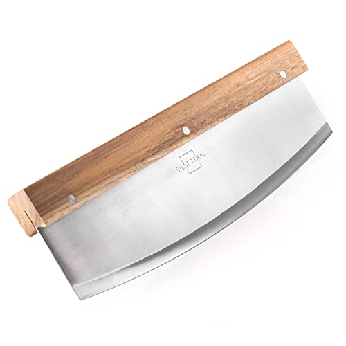 SILBERTHAL Coupe Pizza En Acier Inox Et Bois Acacia - Couteau Pizza Demi Lune 32 cm - Hachoir Herbes Legumes Tarte - Découpe facile