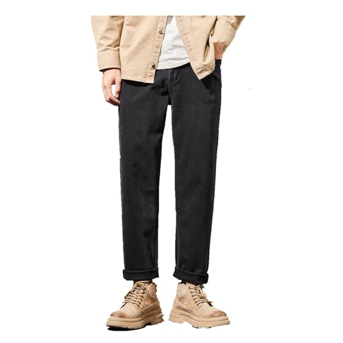 The Man's Jeans are Loose Comfortable and Versatile The Straight-Leg Pants Have Pockets