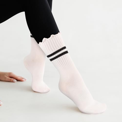 Image of 3 Pairs Yoga Socks with Grips, Non Slip Ruffle Pilates Socks Frilly Crew Socks for Barre Barefoot Workout Hospita
