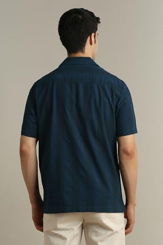 Image of Peter England Men's Casual Half Sleeve Resort Collar Shirt in 100% Cotton Seersucker with Striped Design