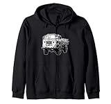 Für alle die DDR Fahrzeuge Lieben und ein großer fan von dem IFA W50 sind holen sie sich ein nStück Nostalgie auf ihr Tshirt mit dem W50 Motiv machen sie nichts Falsch ! Das DDR Lkw w50 Fahezug Schlecht hin aus der Alten DDR . LKW W50