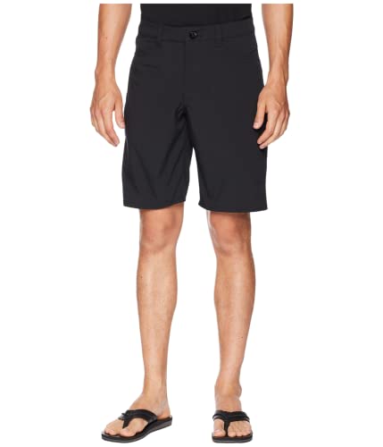 Short Tac Storm Covert Under Armour pour marche active et sécurité en noir