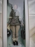 Franklin Mint Jackie Kennedy Vinyl Doll in Equestrian Outfit Doll doll figure (parallel import)