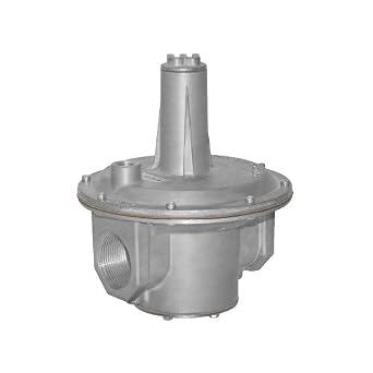 Maxitrol RV81-1-1/2 1-1/2" Straight-Thru-Flow Gas Regulator, 4-12" W.C. Spring, 1 psi Inlet Pressure, 4, 500, 000 Btu, Aluminum