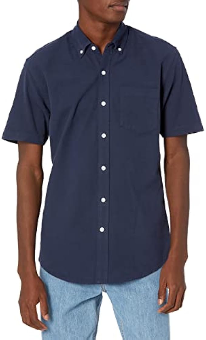 Amazon Essentials Men's Regular-Fit Short-Sleeve Pocket Oxford Shirt