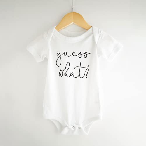 Bump and Beyond Designs Surprise Pregnancy Announcement to Family Guess What3