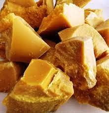 Crazy Sutra? Crazy Sutra? Natural Pure Unrefined Beeswax for Candle Making | Triple Filtered Light Yellow Beeswax Pellets | Ideal for DIY Candles and Crafts (800gm)