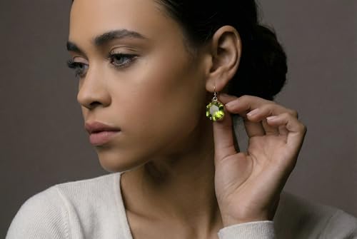 Boucles d'oreilles péridot légères de mariée hexagone argent long