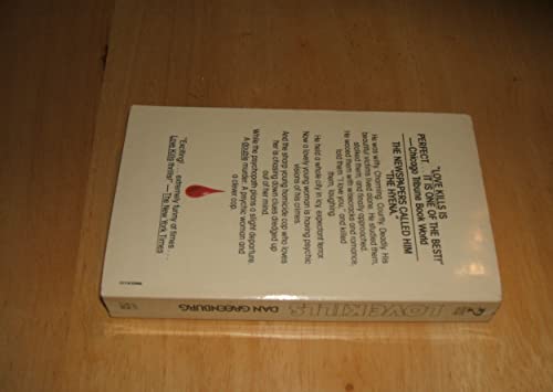 Love Kills 0671827561 Book Cover