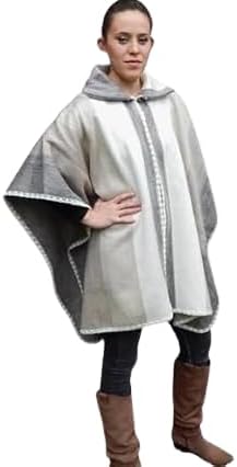 Poncho elegante de lana de Alpaca. Gama de colores. Casual. Ligero, Abrigado. Ecuatorian (Natural)