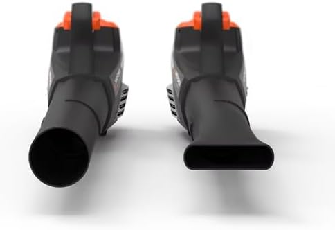 Two different nozzles for the leaf blower
