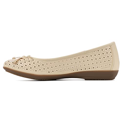 Image of CLIFFS BY WHITE MOUNTAIN Women's Cheryl Cushioned Ballet Flat