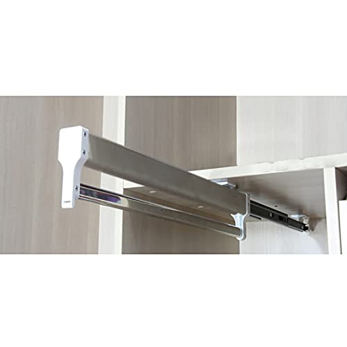 Tringle de penderie extensible en acier pour optimiser les placards profonds