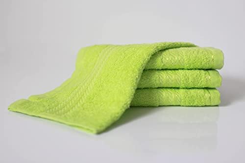 Bentley Priory Linens Supreme Face Flannels for Bathroom 500GSM Super Soft Egyptian Cotton Pack of 4 Absorbent and Quick Dry Face Cloth Flannel Towels Set 30 x 30cm (WHITE)