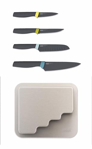 Couteaux Elevate Joseph Joseph pour cuisiner simplement dans une cuisine rangée