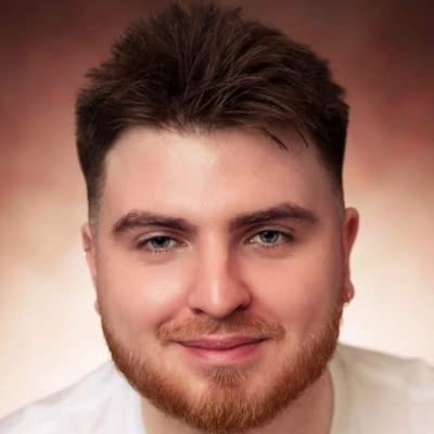 WholeLottaComedy Episode 89 Elaine Blackmore chats to Luke Nixon