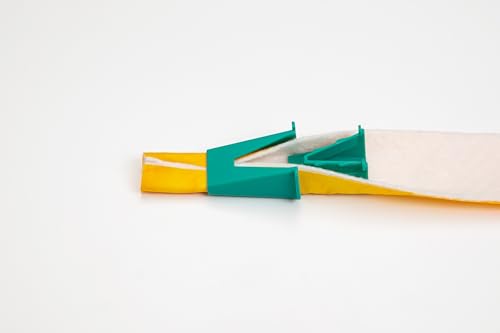 Clover Fabric Tube Maker-