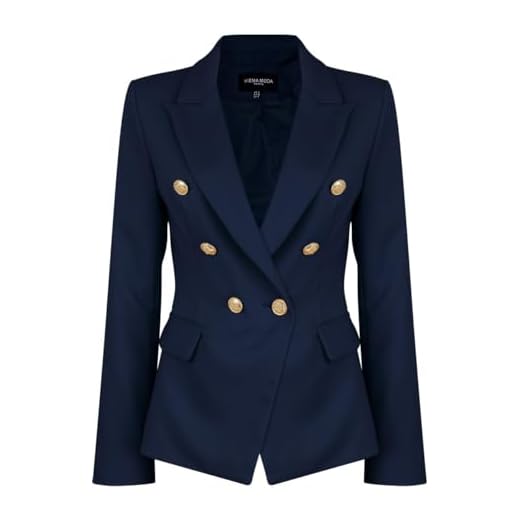 25 Chic Casual Outfits with Jeans and a Blazer - Your Ultimate Everyday Style Guide Double Breasted Blazer