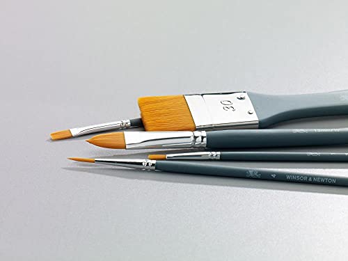 Winsor & Newton Foundation Watercolour Brush Set, Short Handle, Round Filbert & Flat, 4 Pack