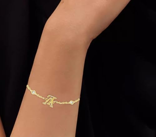 18K Gold Plated Women's Bracelet - Hypoallergenic Adjustable Chain, Minimalist and Sophisticated Jewelry3