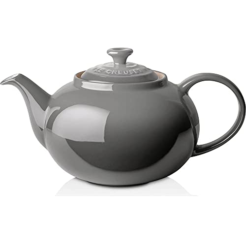Le Creuset Stoneware Traditional Teapot, 1.4 qt., Oyster