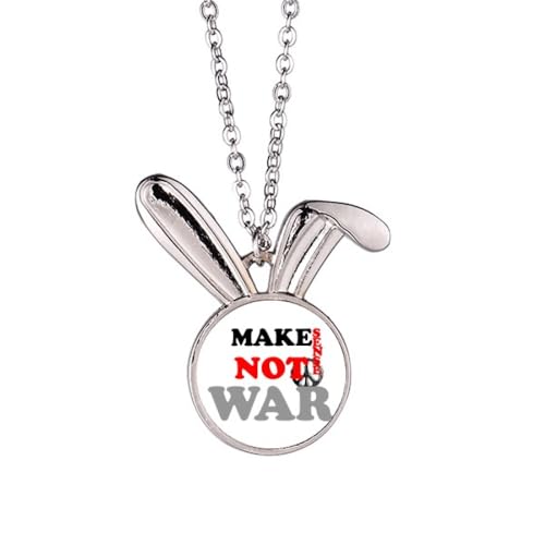 Collier lapin gravé Make sense not war pour parfaire votre look bohème