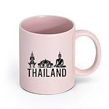 Mug en céramique haut de gamme, contenance : 320 ml, hauteur : 9,5 cm. Diamètre de l’ouverture : 8 cm, poids : 338 g. Son poids agréable prévient la fatigue lors d’une utilisation prolongée, et sa taille idéale lui permet de s’intégrer parfaitement à votre intérieur, sublimant votre style.
