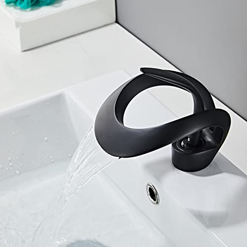 Robinet de lavabo de salle de bains en laiton massif au design cascade créatif SLT200-G