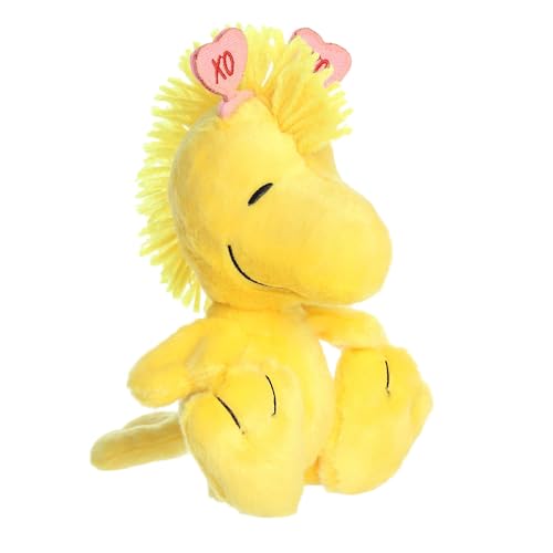 Aurora® Timeless Peanuts® Love On The Mind™ Woodstock Animal de peluche, personajes clásicos, recuerdos duraderos, amarillo, 6 pulgadas Aurora® Timeless Peanuts® Love On The Mind™ Woodstock Animal de peluche, personajes clásicos, recuerdos duraderos, amarillo, 6 pulgadas