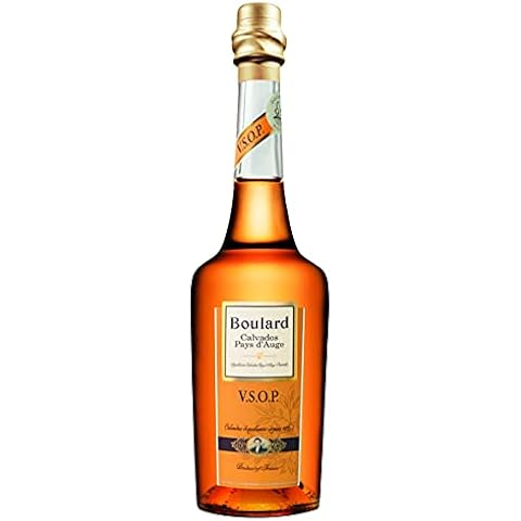 Calvados Boulard V.S.O.P. 40 Prozentvol Appellation du Pays d'Auge Contrôlée Obstbrände Cover