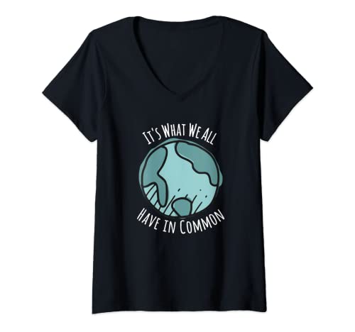 Femme Earth All Have In Common Youth Strike 4Climate Cadeau T-Shirt avec Col en V