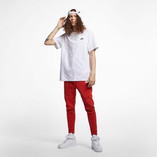 Image of Nike Men's Sportswear Club T-Shirt