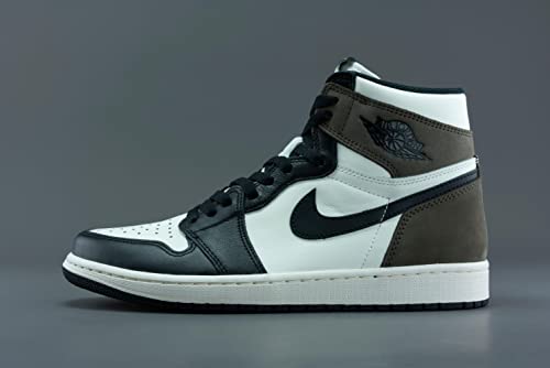Image of Nike Men's Air Jordan 1 Retro High OG Sneaker