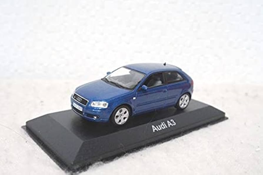 Amazon | アウディ A3 1/43 ミニカー ブルー AUDI | ミニカー
