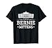 Bernie Mittens 2024 Ponceuse pour maison blanche président 24 T-Shirt