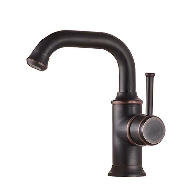 Robinet de lavabo vintage en cuivre pour rénover une salle de bains