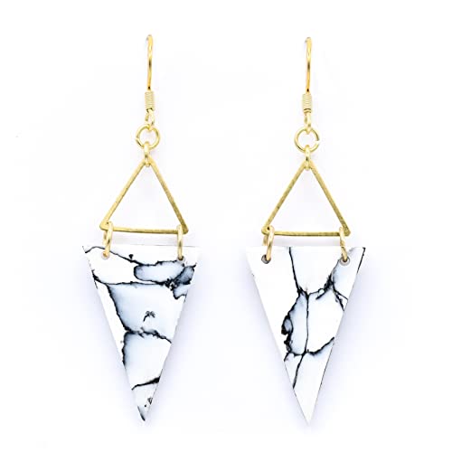 Boucles d'oreilles triangle en acier inoxydable et marbre chic