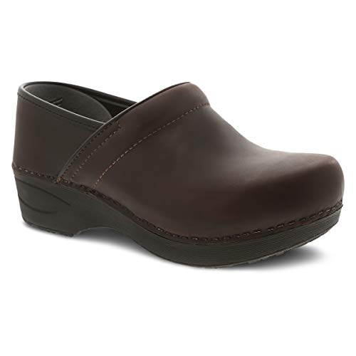 Dansko Xp 2.0 Clogs For Women – Lightweight Slip Resistant Footwear For Comfort And Support – Ideal For Long Standing Professionals, Brown Waterproof, 5.8-9 M Us #TOP9
