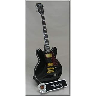 BB KING Miniature Guitare avec médiator - Les Beatles, Paul McCartney, John Lennon, RIngo Starr, George Harrison