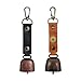 Produktbild JINJUMEI 2 Stück Kupferglocken, Metall Vintage Mini Kuhglocke Laute Bärenglocken Anti Verlust Haustierglocke Notglocke Ortungsglocke für Outdoor-Wanderungen, Rucksack-Anhänger, Tierhalsbä